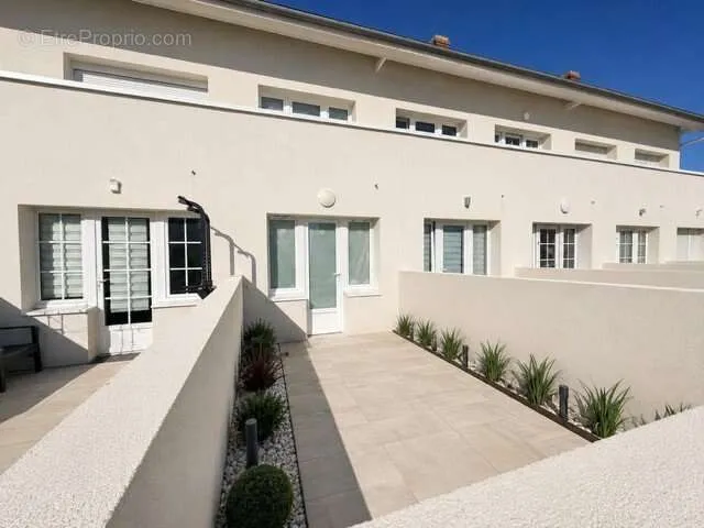 Välivaade - Duplex with Sea View in Côte de Nacre
