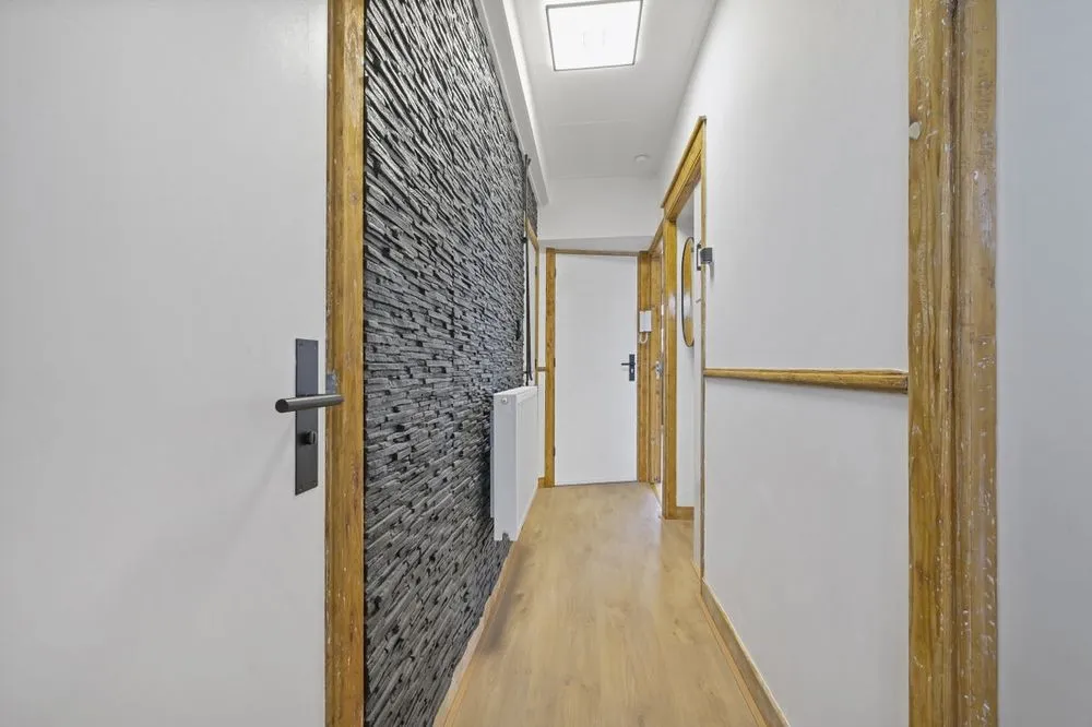 Entrée - Gemeubled 2-Bed Apartment with Balcony in Schiedam