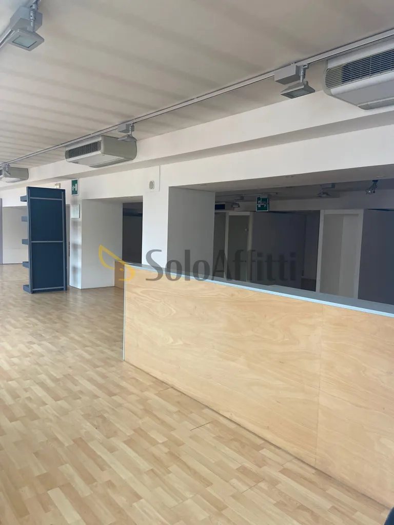 Toad - Office with High Visibility in Pescara