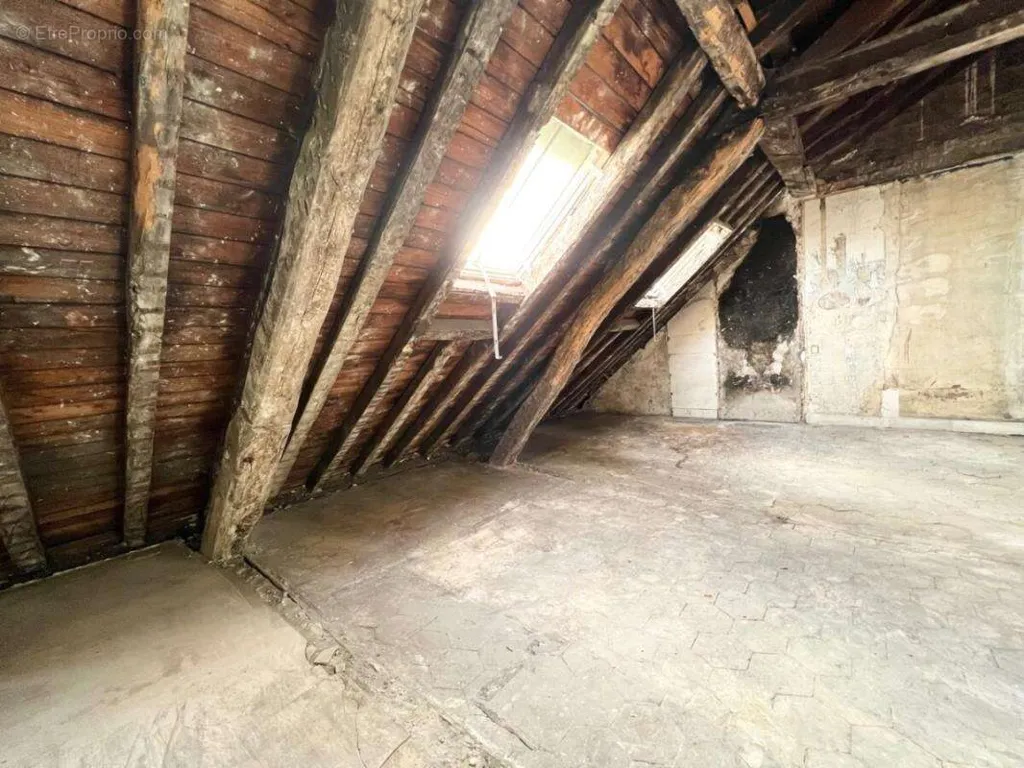Appartement 2 pièces à Paris-10e