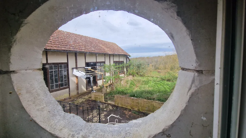 Toad - Townhouse with Garden View in Lusignan