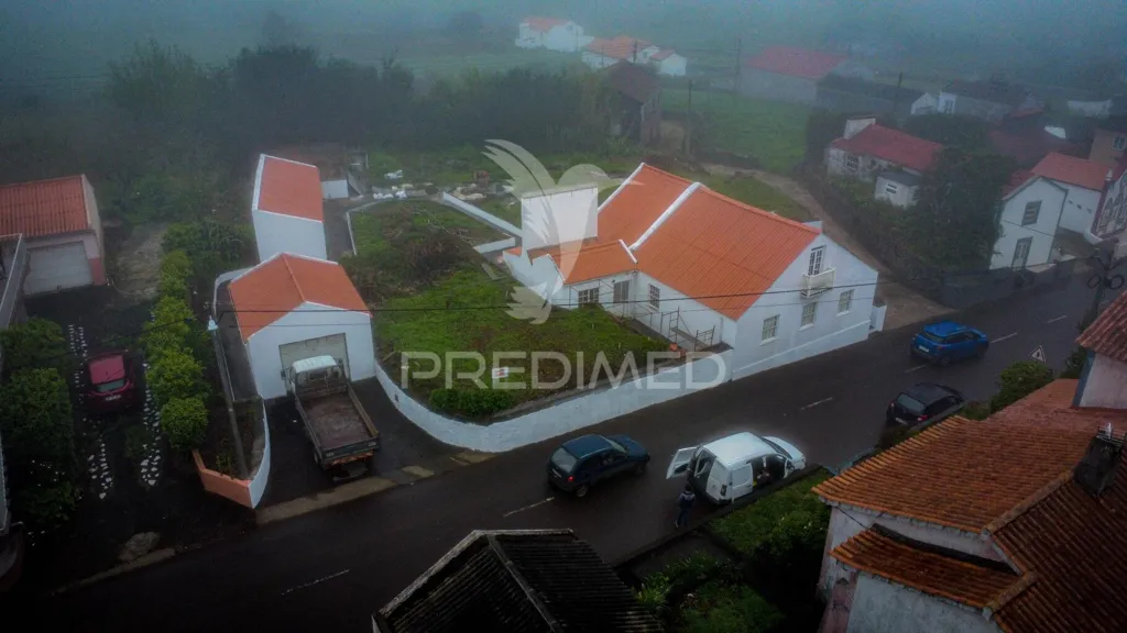 Vue aérienne - Reconstructed T2 House in Santo Antão