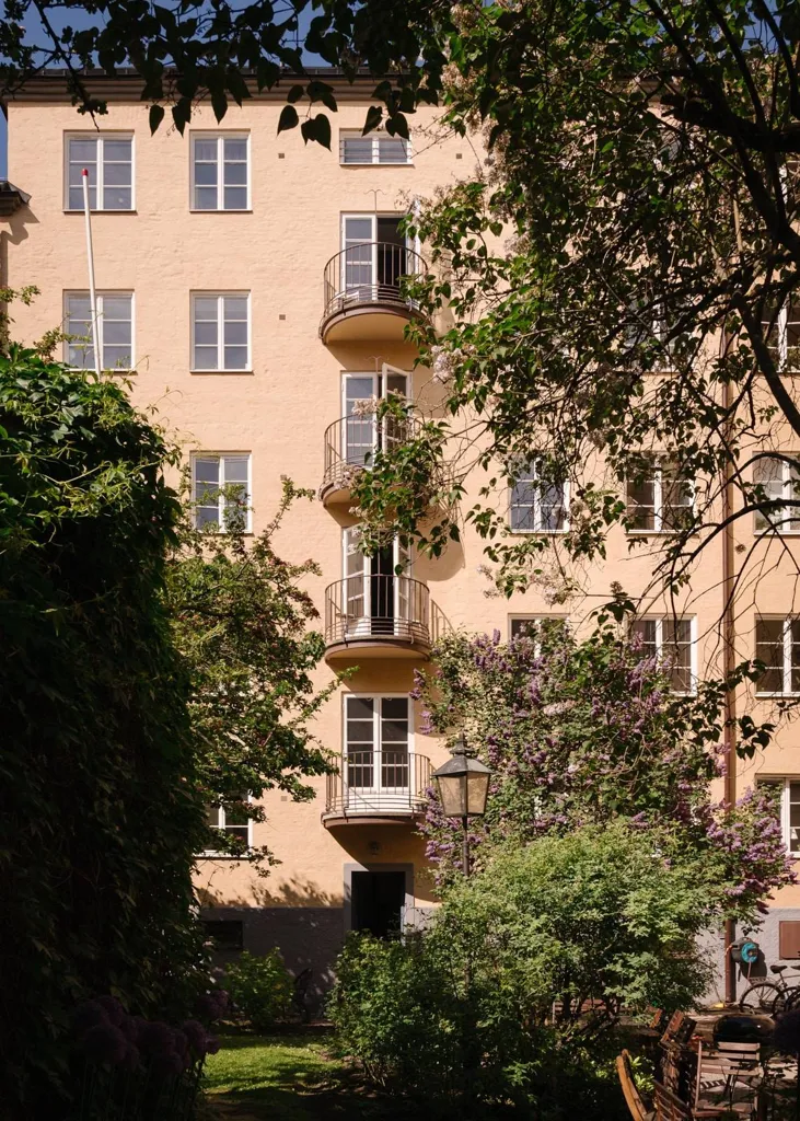 Aed - 1920s Flat with Balcony in Södermalm
