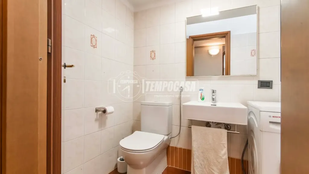 Salles de bain - Villa with Garden in Brunate