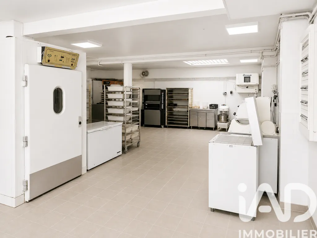 Buanderie - Fonds de Commerce Boulangerie/Pizzeria avec Logement à Besançon