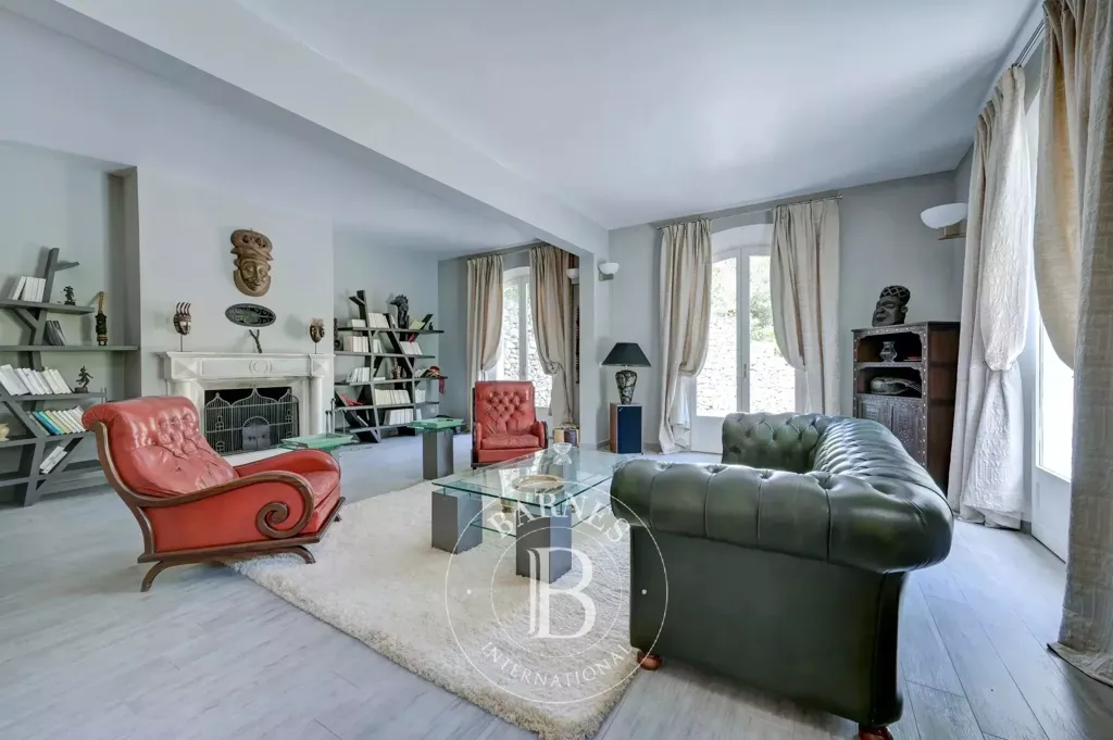 Living Room - Bastide with Panoramic View in Aix-en-Provence