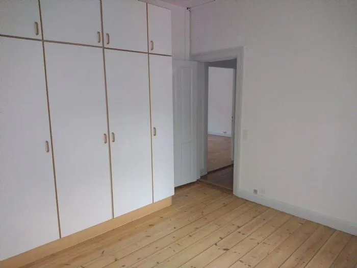Chambres - Spacious Flat with South-Facing Terrace in Odense C