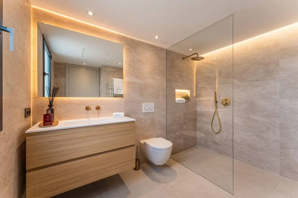 Salles de bain - Contemporary Villa with Sea Views in Marbella