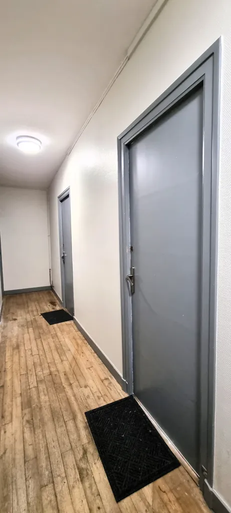 Entrée - Appartement Meublé avec Chambre Séparée à Rennes