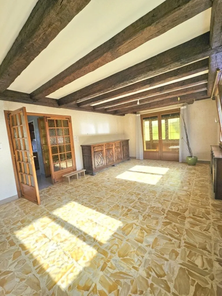 Elutuba - Traditional House with Workshop in Nomexy