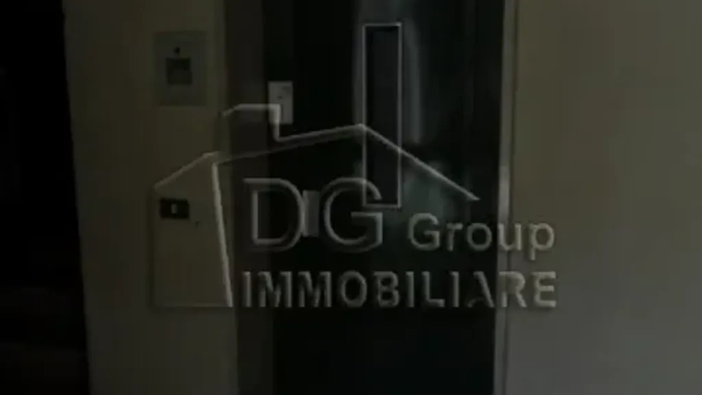 Esik - Bright Apartment with Balcony in Alcamo