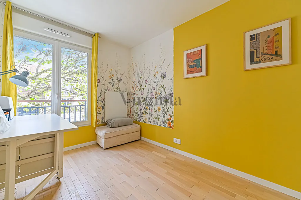 Bureau - Appartement 3 Pièces avec Terrasse à Nogent-sur-Marne