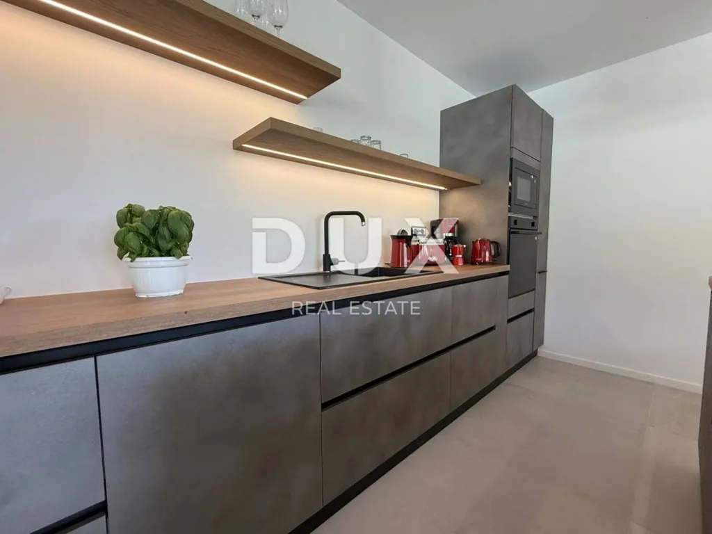 Cuisine - Contemporary Villa with Pool in Motovun