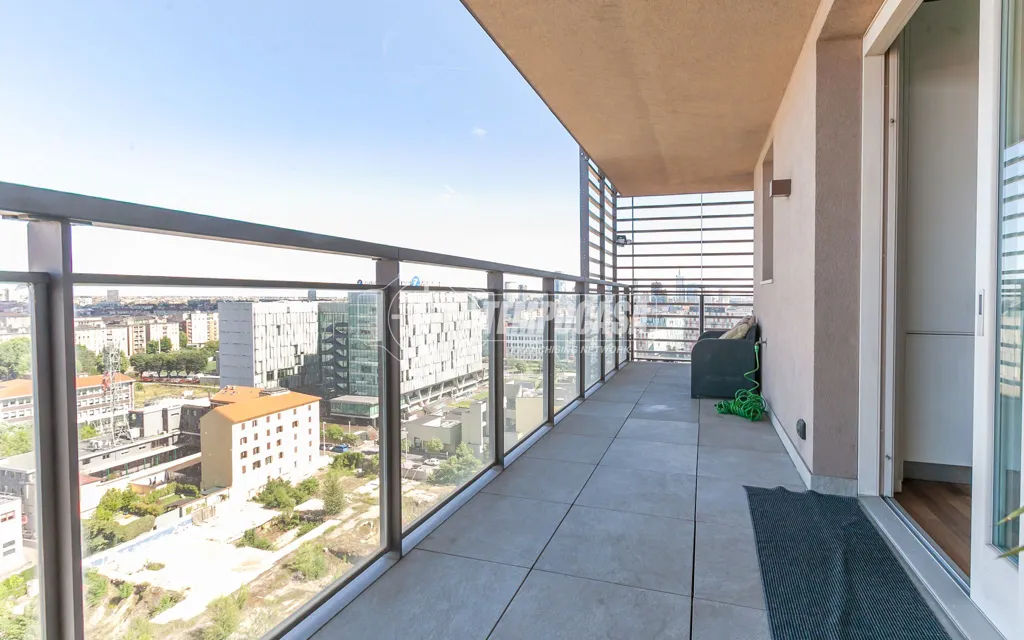 Balcon - Luxury Triplex with Panoramic Views in Milan
