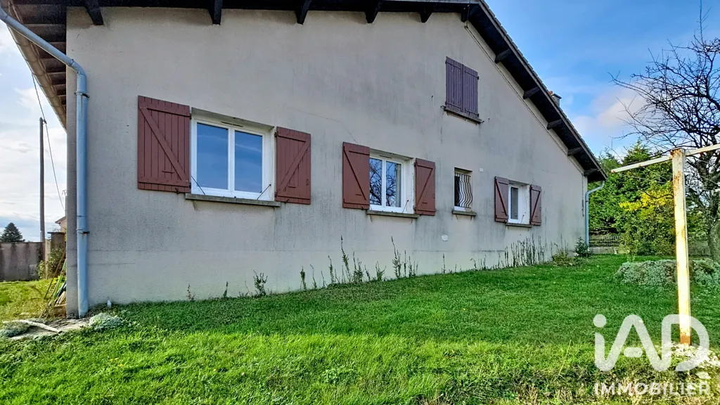 Esterno - Detached House with Garden in Bogy