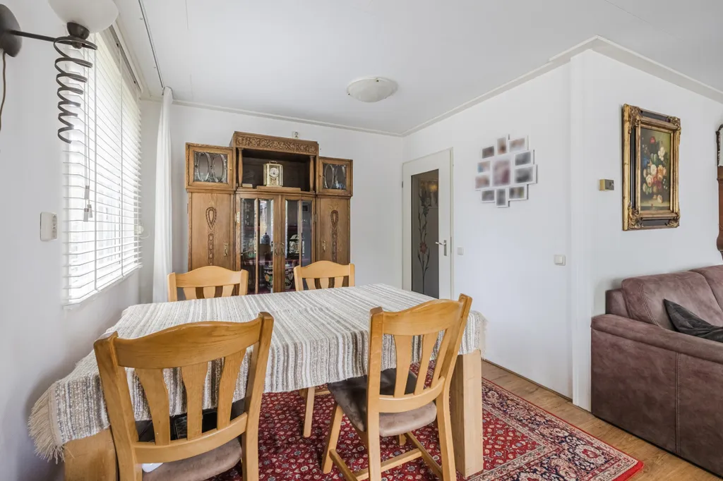 Söögituba - Terraced House with Garden in Vroomshoop