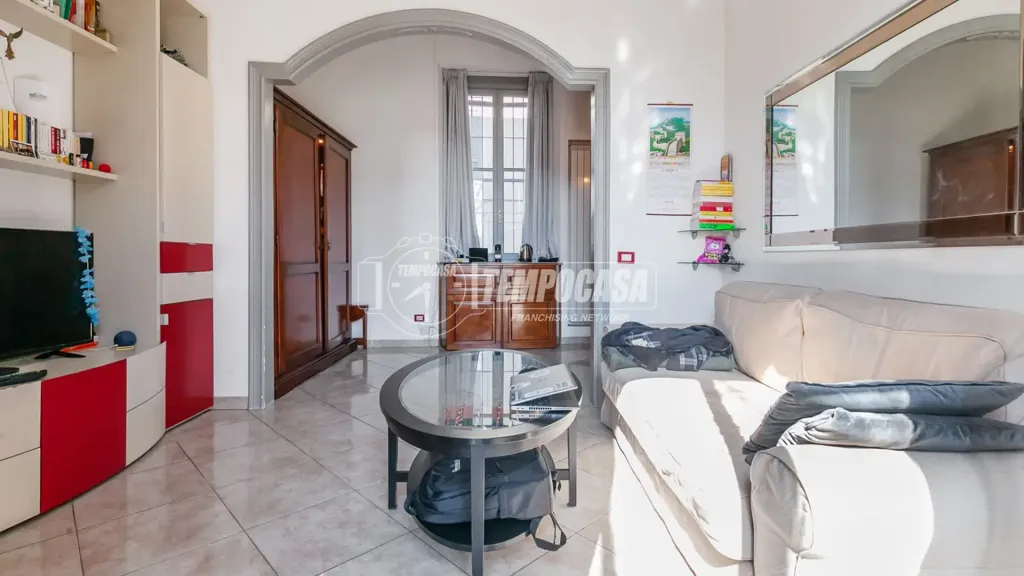 Séjour - Modernised Studio with Balcony in Milan