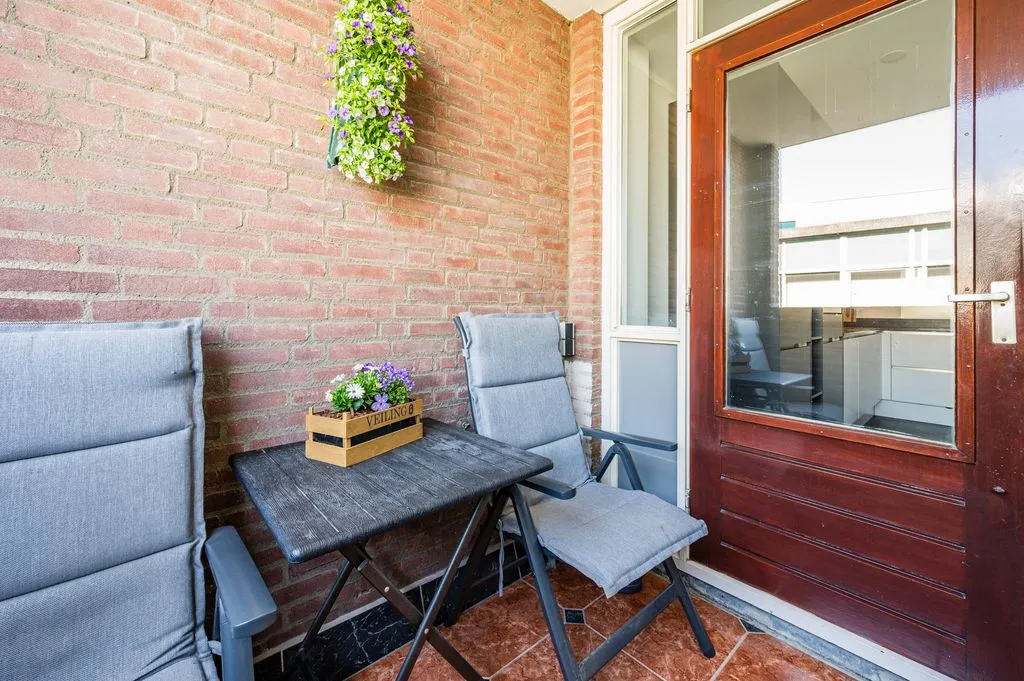 Balcone - Maisonette with Garden Access in Vlaardingen