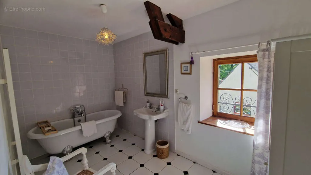 Vannitoad - Charming Farmhouse with Garden in Évriguet