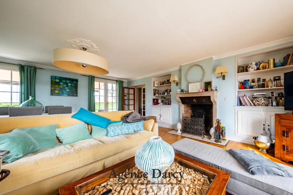 Soggiorno - 8-Piece House with Vineyard Views in Saint-Bernard