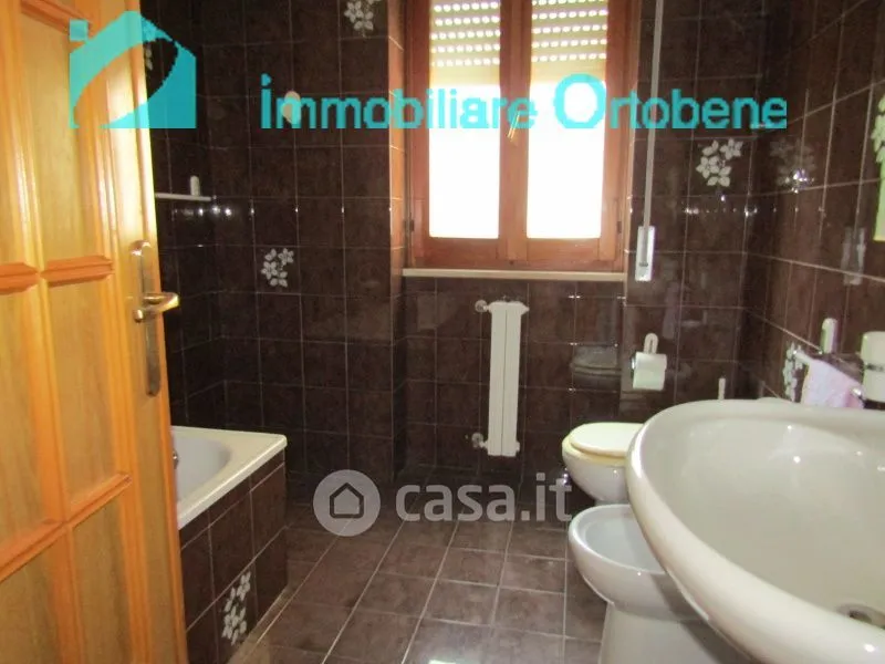 Salles de bain - Apartment with Balcony in Central Nuoro