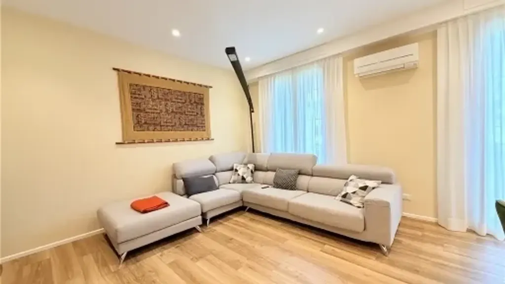 Séjour - Finely Refined 6-Bedroom Apartment in Florence