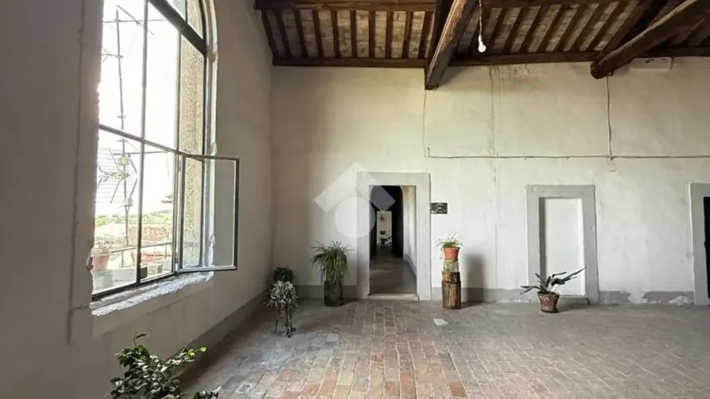Stanze - Historic Apartments with Piazza View in Bagnaia