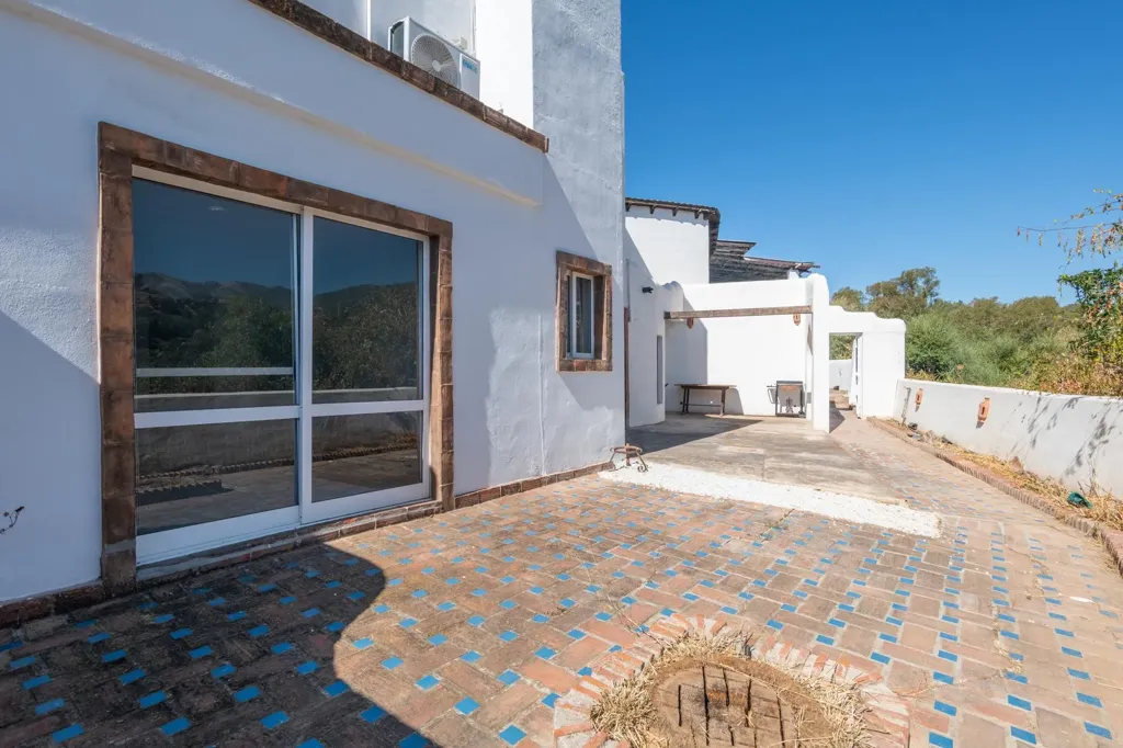 Terrass - 7-Bedroom Villa with Mountain View in Mijas