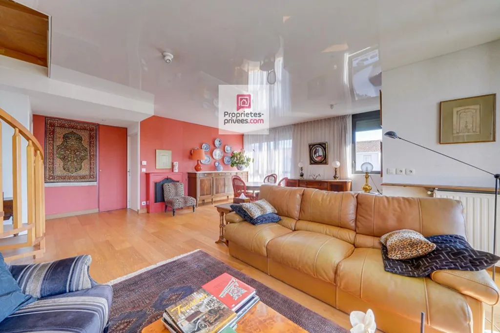 Elutuba - Luxury Duplex Flat with Loggia in Mérignac