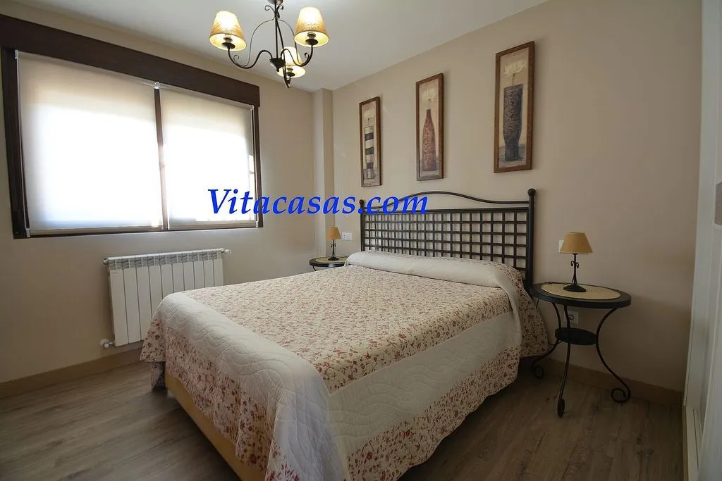 Magamistoad - Rustic Chalet with Pool in Robledillo de Mohernando