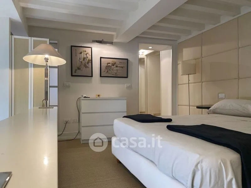 Chambres - Restored Apartment in Historic Building, Florence
