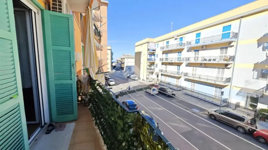 Rõdu - Trilocale with Balconies in Giovinazzo