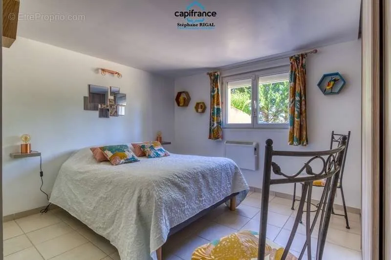 Chambres - Maison avec Piscine et Jardin à Saint-Sylvestre-sur-Lot