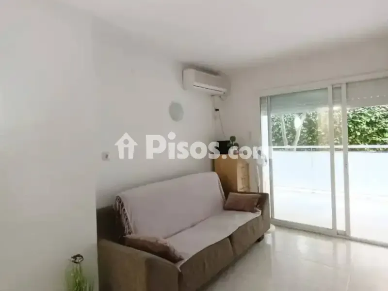 Living Room - Modern Studio with Sea View in Salou