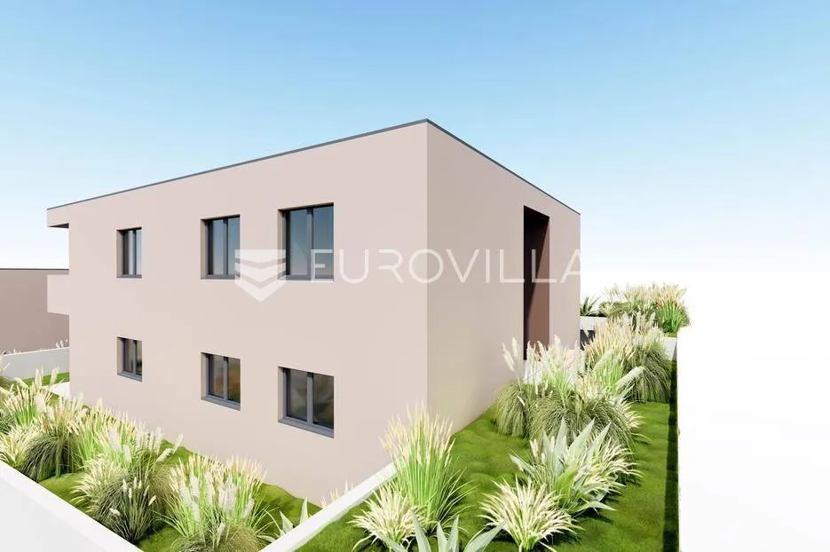 Two-Bedroom Apartment with Balcony in Čibača