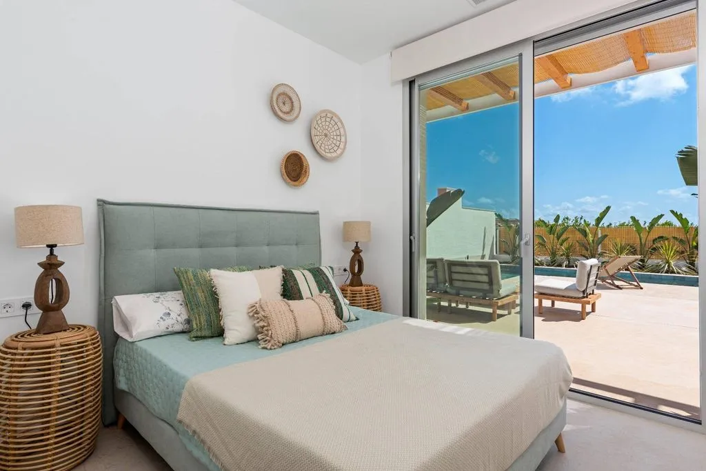 Magamistoad - Luxury Villa with Pool in Benijofar, Valencia