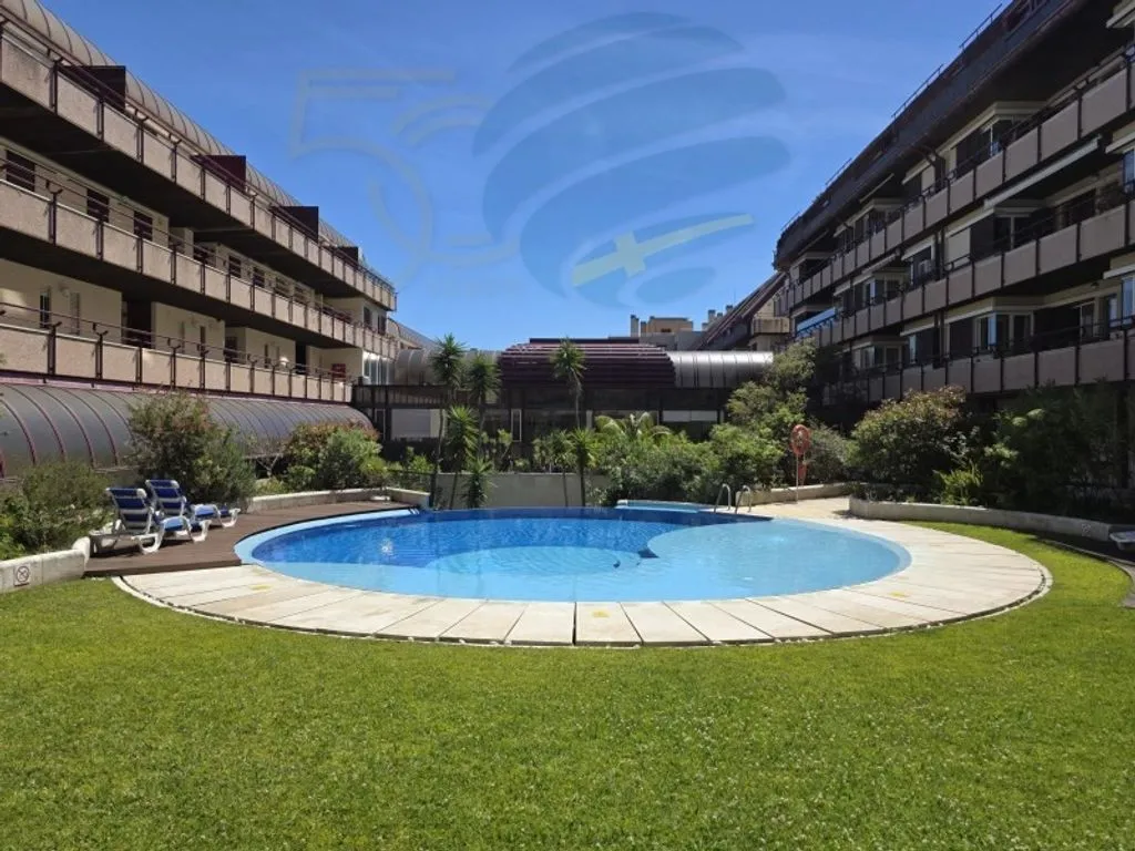 Bassein - Luxury Flat with Pool in Estoril, Cascais