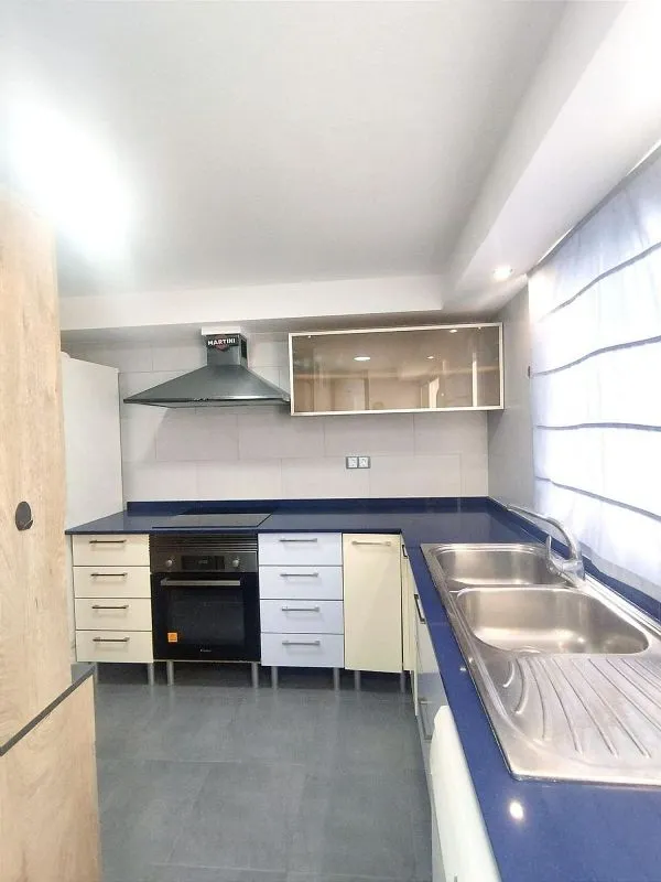 Apartment with Balcony in Benicalap, Valencia