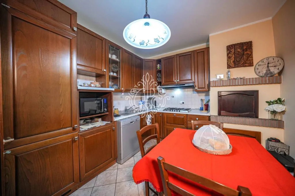 Cuisine - Bifamiliar Villa with Garden in Ravenna