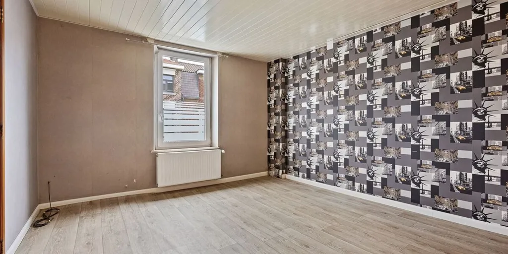 Rooms - Mixed-Use Property with Private Residence in Tongeren