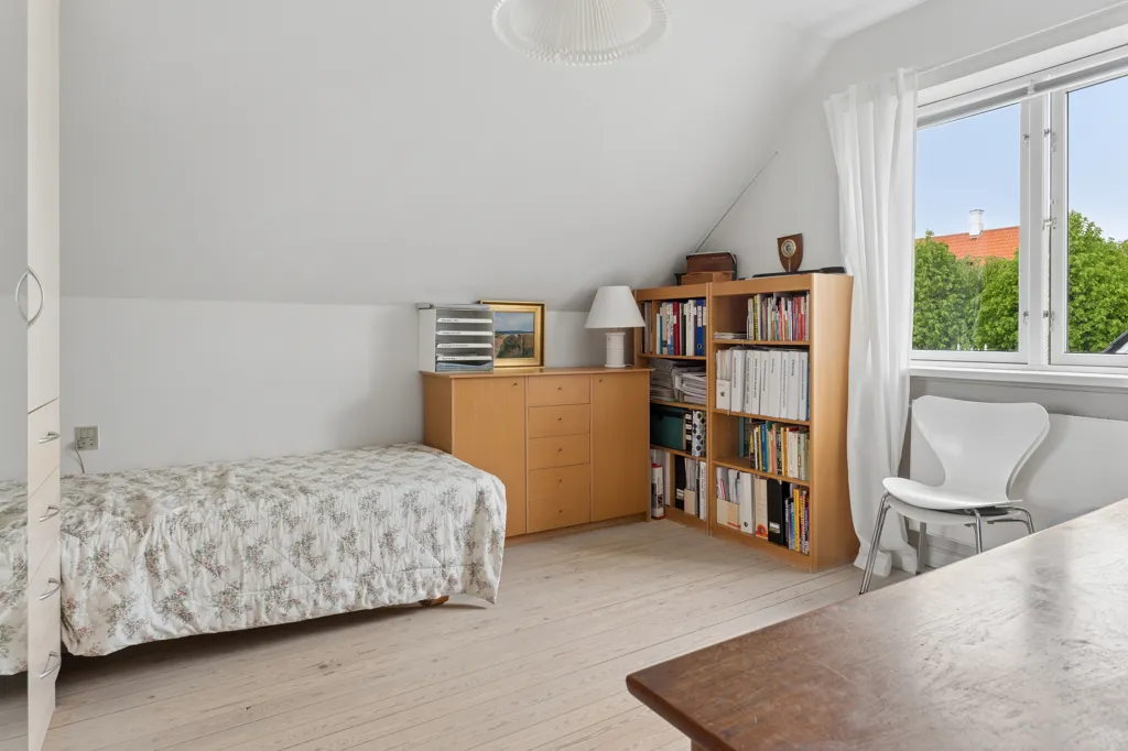 Chambres - Classical Villa with Bay View in Kerteminde