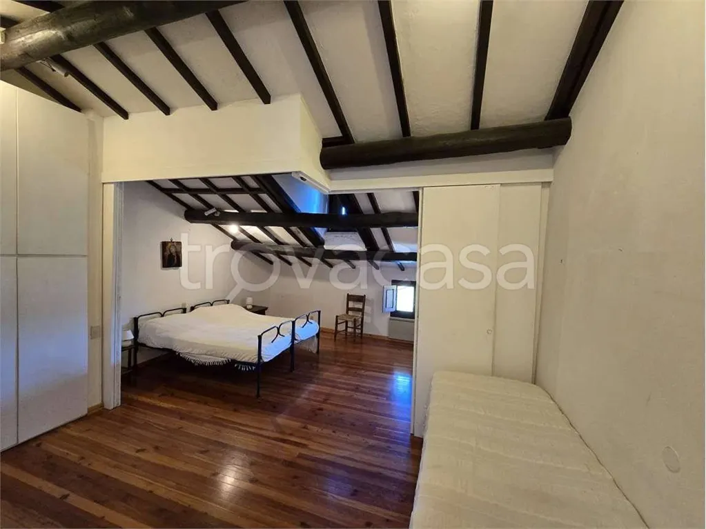 Chambres - Trilocale with Lake View in Labro Centre