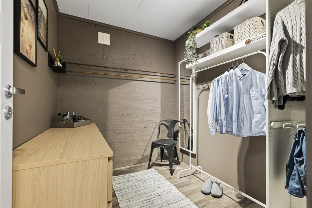 closet_dressing