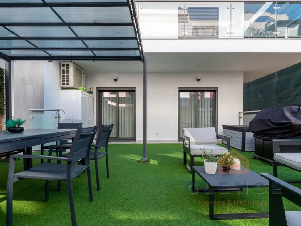 Terrass - Luxury Apartment with Terrace in Quarteira
