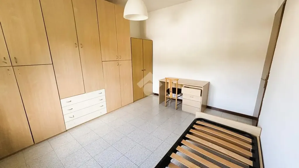 Chambres - Quadrilocale with Garden in Borgo Virgilio