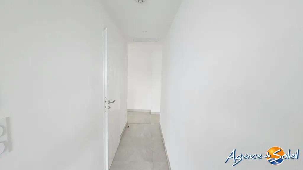 Entrée - Appartement de 4 pièces avec terrasse sur les Berges de la Robine