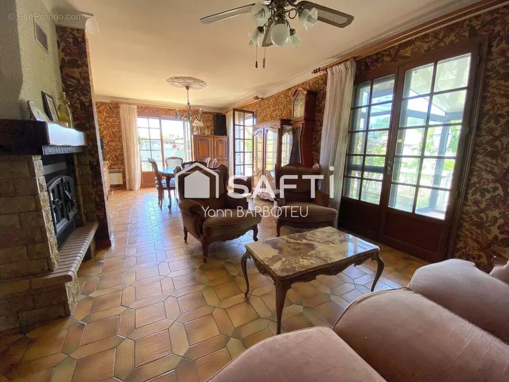 Elutuba - Rustic House with Pool near Perpignan