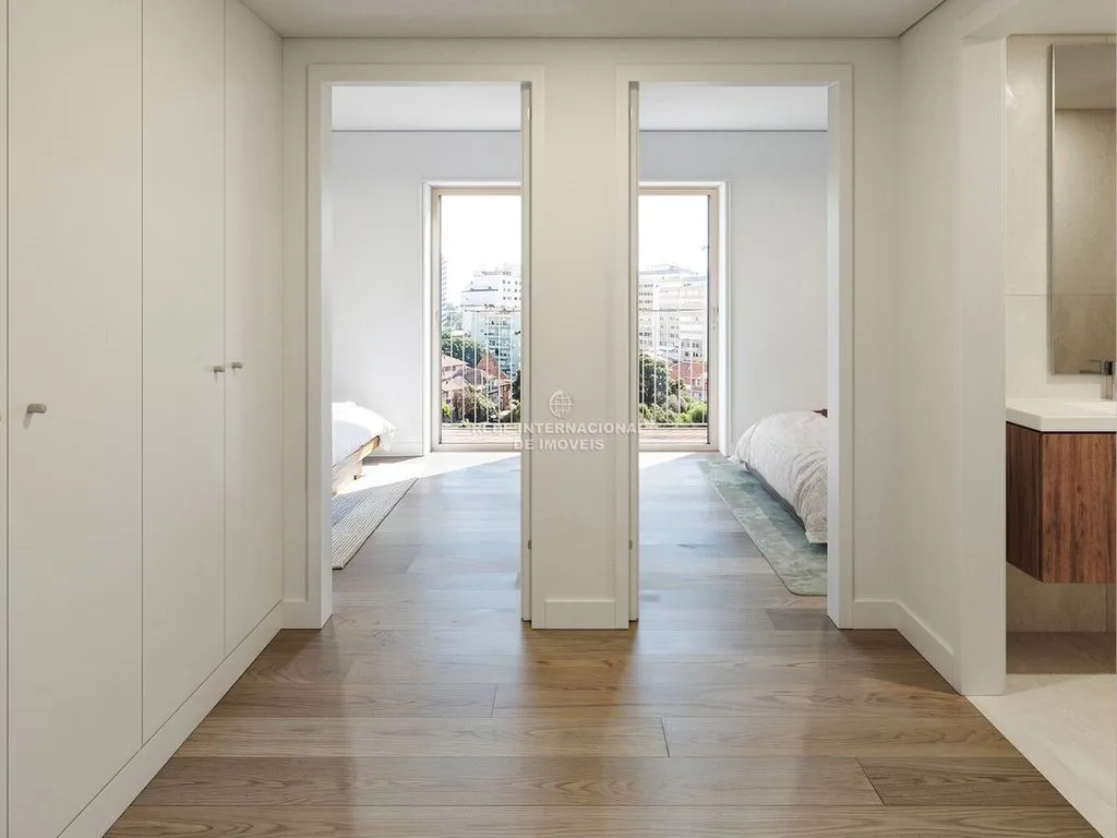 Esik - Luxury Flat with Balcony in Lisbon