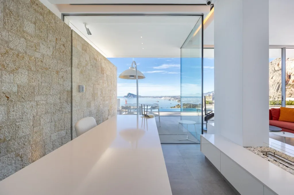 Elutuba - Modern Villa with Sea Views in Mascarat, Altea