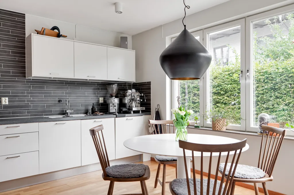 Dining Room - Gable House with Garden in Ljunghusen